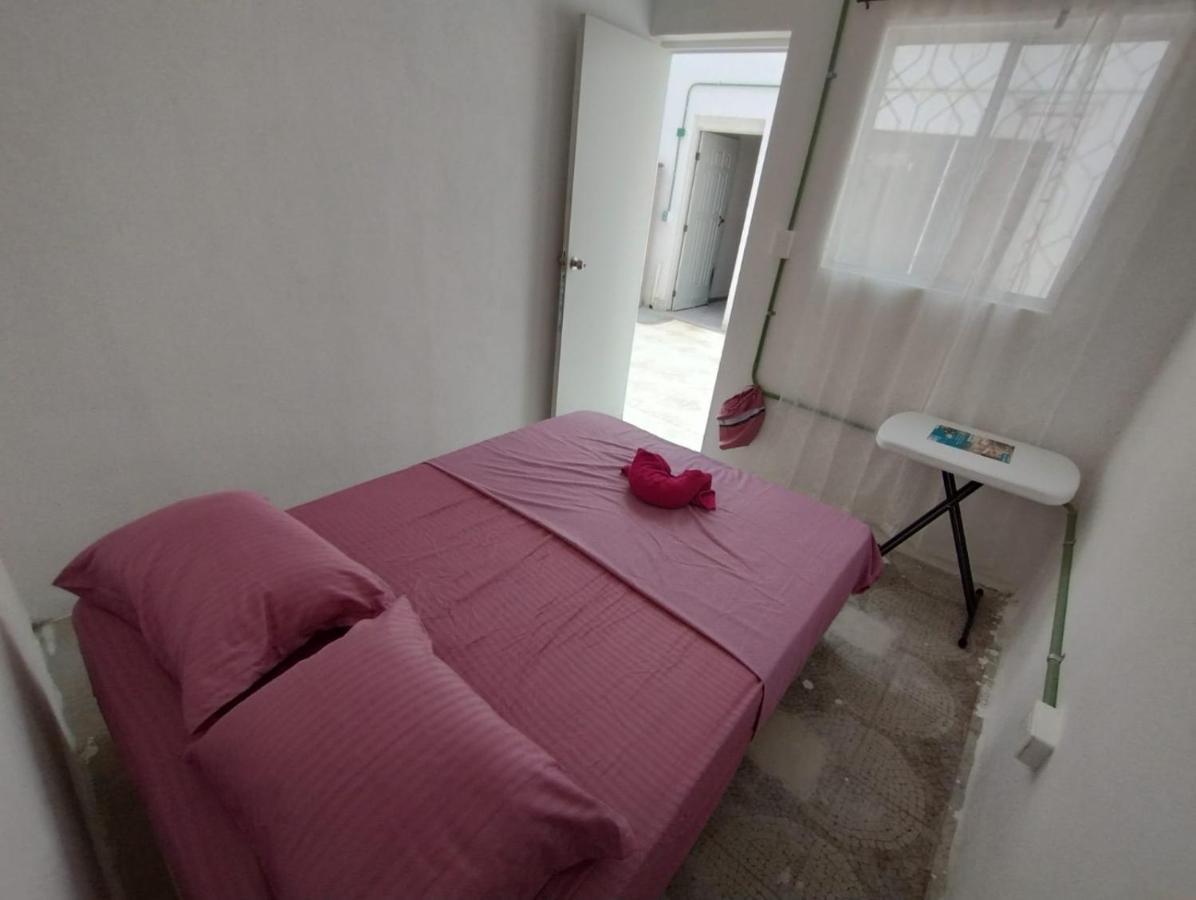 777 Lenderman Hostal 777 Cancún Exterior foto